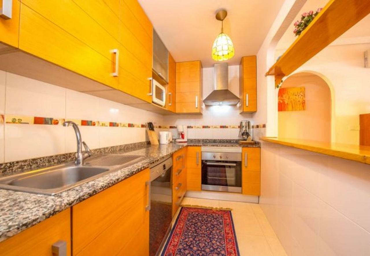 Apartamento "Carmen" Zeniamar 奥里韦拉 外观 照片